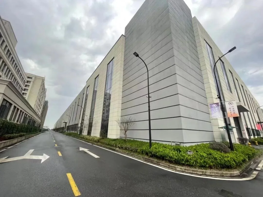 Learning from an Industry Benchmark: Daxuan Management Visits a Partner Company in Zhejiang — photo 1